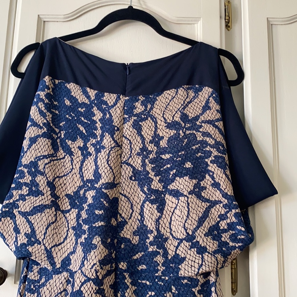 WREN Silk Dress Kimono Sleeve- like new - Picture 4 of 9